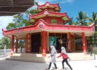 Musholla Lombok Rasa Tiongkok