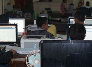 Disdukcapil Lobar Lampaui Target Cetak e-KTP