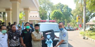RSUD Mataram Terima Hibah Mobil Ambulans
