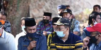 Sambangi Kades di Pulau Sumbawa, Gubernur Dianggap Tak Pilih Kasih