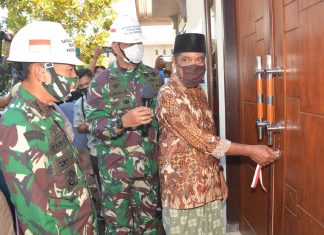 Pangdam IX/Udayana Serahkan Kunci RTG