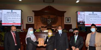 Disetujui, Dua Raperda Jadi Perda