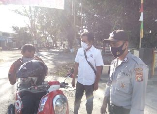 Polsek Labuapi Gelar Razia Masker di Pasar Jerneng