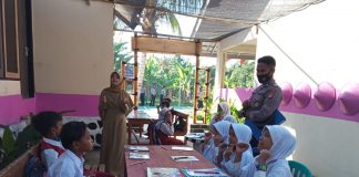 Polsek Lingsar Berikan Internet Gratis Bagi Siswa SDN 2 Sigerongan