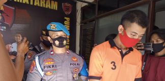 Main HP, M Jadi Korban Curas