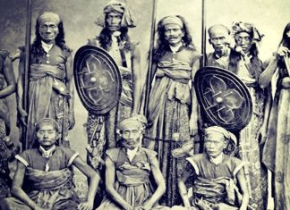 Meragukan Babad-Babad Sasak