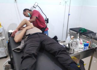 Dua Polisi Terluka Terkena Lemparan