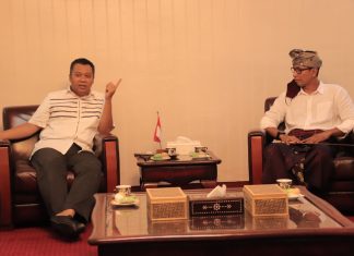 Sabtu Minggu, Pekenan Dayan Gunung