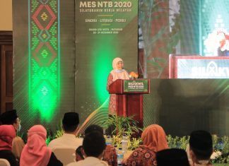 290 Takmir Masjid Palang Pintu Mawar Emas