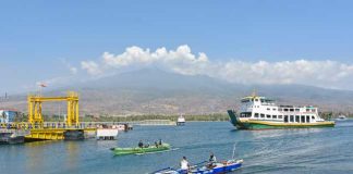 MENGUJI KUALITAS SANG GUBERNUR (Respons Kepada Jembatan Lombok-Sumbawa)