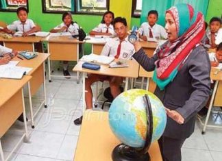 Penghapusan Jalur PNS Guru Ancam Kualitas Pendidik di Indonesia