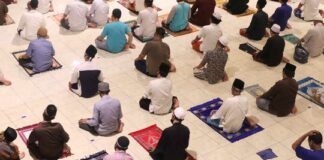 Pemerintah Izinkan Shalat Tarawih dan Idul Fitri Berjamaah di Masjid