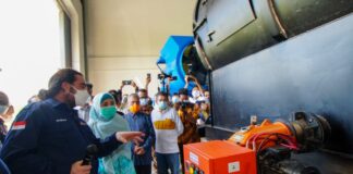 Ubah Plastik Jadi Solar