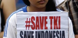 Atika Ialah Saya, Juga Kita (Buram Wajah Kita, Habis Daging Manusia Didagang Pula)