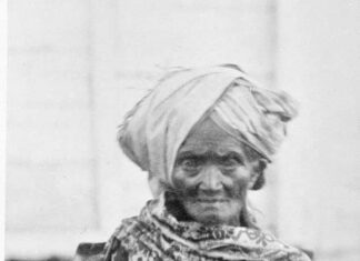 Papuk Sri: Wanita Misterius Dalam Congah Praya