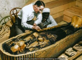 1922 : Arkeolog Inggris Howard Carter Buka Makam Raja Firaun yang Hampir Utuh di Mesir