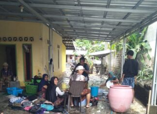Ratusan Rumah Warga Mertak Lombok Tengah Terendam Banjir Bandang