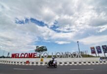 Pembalap MotoGP Membuat Lombok Makin Mendunia