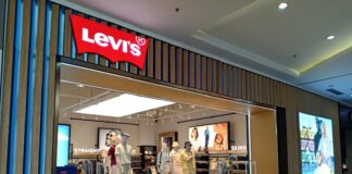 Levi’s® Re-Opening Store di Mall Epicentrum Lombok Hadir Dengan Konsep Baru Yang Menarik