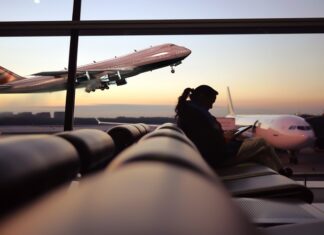 Efek MotoGP: Penumpang Bandara Internasional Lombok Tembus 15 Ribu Sehari, Wow!