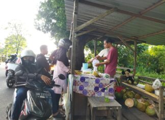 Puasa, Kelapa Muda Jadi Primadona