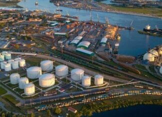 Ketika AS Impor Besar-besaran Minyak Mentah dari Rusia