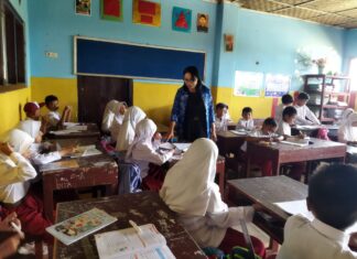 NI Ketut Mayoni Terapkan Manajemen Pendidikan Islam dalam Tata Kelola Sekolah