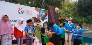 Berbagi Berkah, Aruna Senggigi Resorts & Convention Berbagi Bersama Anak Yatim