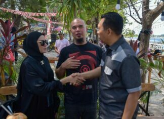 Jelang Konser DEWA 19, Ahmad Dani Nostalgia Bareng Gubernur NTB