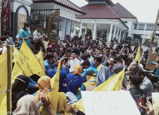 PMII Lombok Tengah Tolak BBM Naik