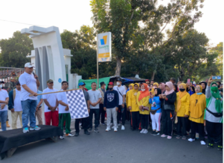 Bupati Sukiman Lepas Ribuan Peserta Jalan Sehat Hari Jadi Lombok Timur 2022