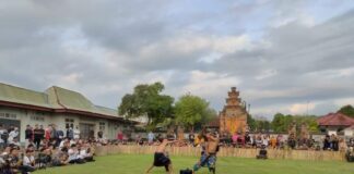 Selain Arya Kamandanu, Ada Ferdi Sambo di Laga Spektakuler Presean Mayura 2022