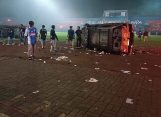 Kerusuhan Supporter Arema Vs Persebaya: 127 Orang Meninggal Dunia