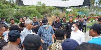 Pantau Abrasi, Gubernur dan Menteri PPN/ Bappenas Kunjungi Tramena