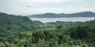 Mahasiswa KKN Unram Bersama Pokdarwis Revitalisasi Obyek Wisata Buwun Mas View