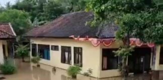 Hujan, Sebagian Wilayah Sekotong Terendam Banjir