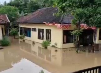 Hujan, Sebagian Wilayah Sekotong Terendam Banjir