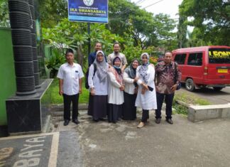 IKA SMANSABAYA Bahas Sinergi Program Sekolah dan Alumni
