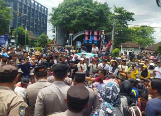 Warga Gili Trawangan Kembali Tuntut Pengelolaan Lahan