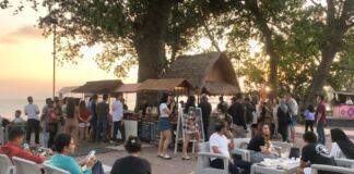 Merakyat: Hotel Aruna Senggigi Hadirkan “Angkringan Aruna”