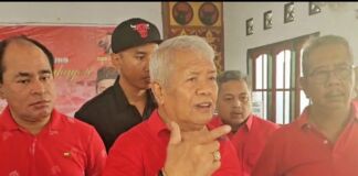 Akibat Pelarangan di Labuhan Badas, Layanan Berobat Gratis RS Apung Laksamana Malahayati Dipusatkan di Kantor DPC PDIP Sumbawa Besar