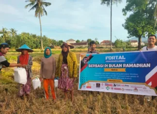 FORTAL Berbagi di Bulan Suci: Temui Juru Parkir Hingga Buruh Tani