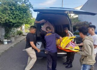 Pagi Main HP, Siang Telentang di Ruang Tamu di Perumahan Lingkar Pratama