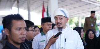 TGH Fatihin Maju Pilbup Lotim. Ini Komentar Jamaah NW!