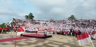Ini Pesan Walikota Mataram dan Pj Gubernur NTB saat Pembagian Bendera Merah Putih