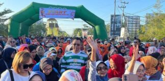 WOW! Ribuan Warga Sumbawa Besar Ramaikan Jalan Sehat Bareng Bang Zul