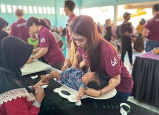 Dukung Pemerintah Cegah Stunting, Aruna Senggigi Gelar Pemeriksaan Gizi Balita dan Distribusi Bahan Pangan Bergizi