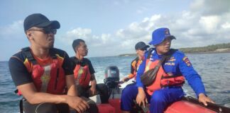 Fahrurozi Terseret Ombak, Tiim SAR Gabungan Masih Lakukan Pencarian