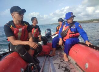 Fahrurozi Terseret Ombak, Tiim SAR Gabungan Masih Lakukan Pencarian