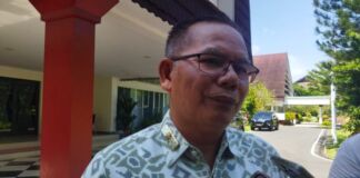 Upah Minimum untuk Pekerja Baru. Kadisnakertrans : Pekerja Lama Gunakan Skala Upah